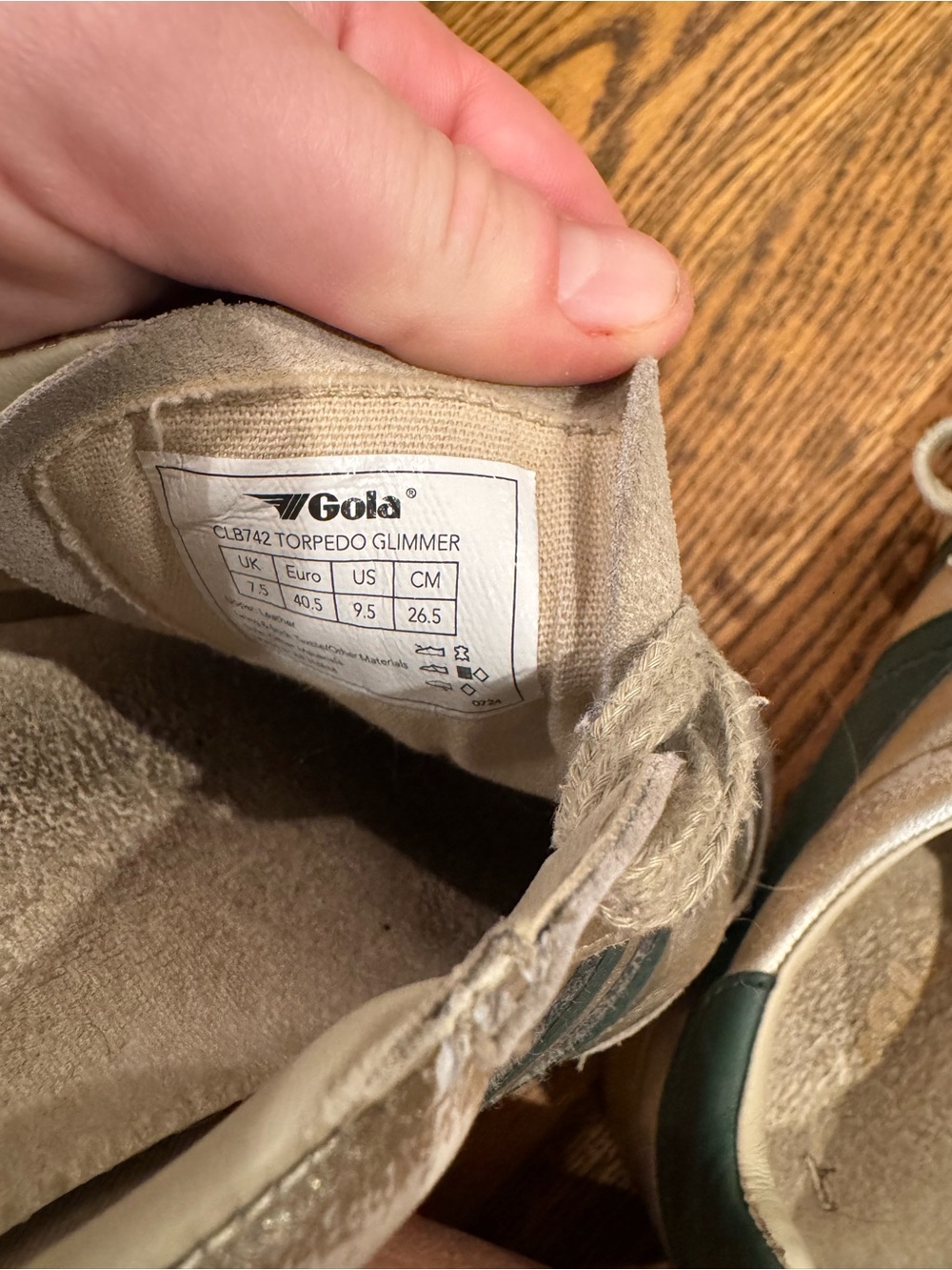 Gola Torpedo Glimmer sneakers featuring a gold and green leather design - Picture 6 of 6